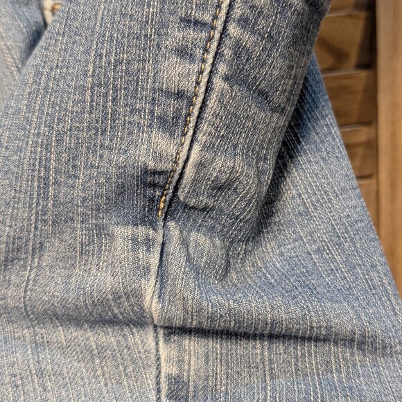 Levi's 590 Boot Cut Classic Light Blue Jeans Size 16W Medium - Picture 9 of 13